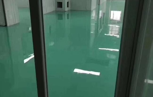 環(huán)氧樹(shù)脂自流平地坪漆