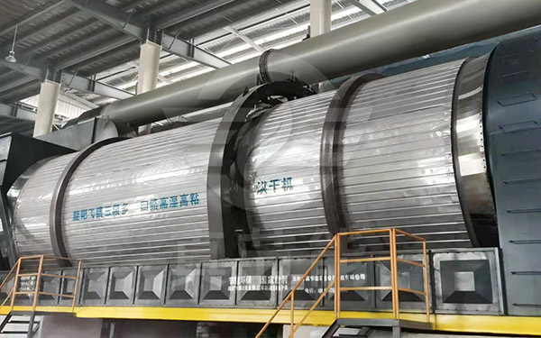 土豆渣烘干機運行現場(chǎng)